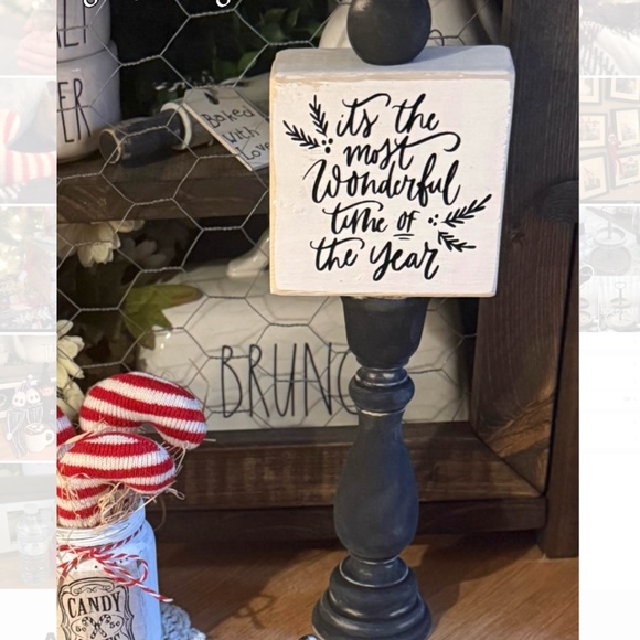 The most wonderful time of year pedestal sign - Picture 1 of 1